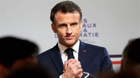 Macron wants French pension plan implemented by end of year